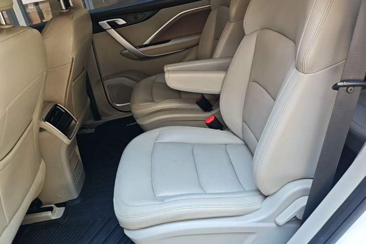 Used Geely Auto Jiajie 2019 1.8TD Automatic Enjoyment Model Left Rear Seat