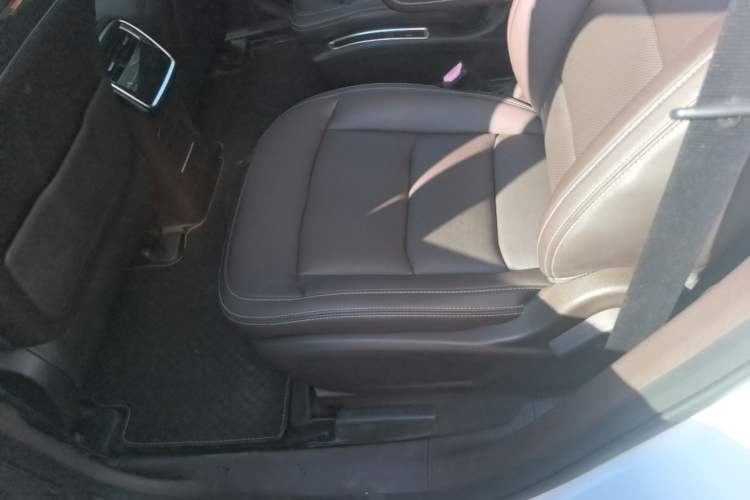 Used Geely Auto Jiajie 2019 1.5TD MHEV DCT Deluxe Edition Left Rear Seat