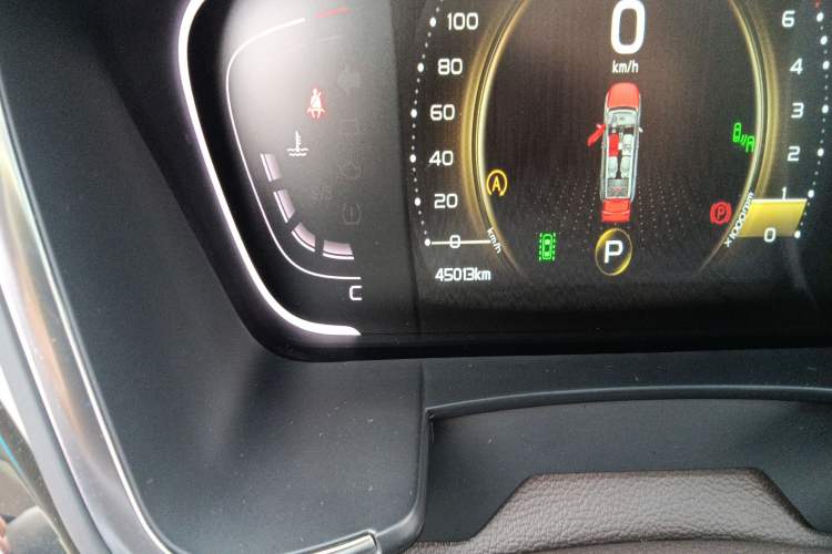Used Geely Auto Jiajie 2019 1.5TD MHEV DCT Deluxe Edition Odometer Close Up