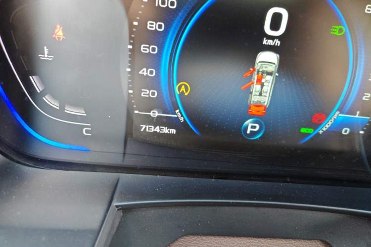 Used Geely Auto Jiajie 2019 1.5TD MHEV DCT Luxury Edition Odometer Close Up