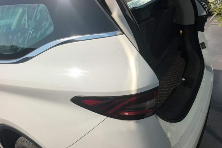 Used Geely Auto Jiajie 2019 1.5TD MHEV DCT Deluxe Edition Rear Left 45 Deg