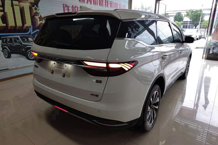 Used Geely Auto Jiajie 2019 1.5TD MHEV DCT Deluxe Edition Rear Right 45 Deg