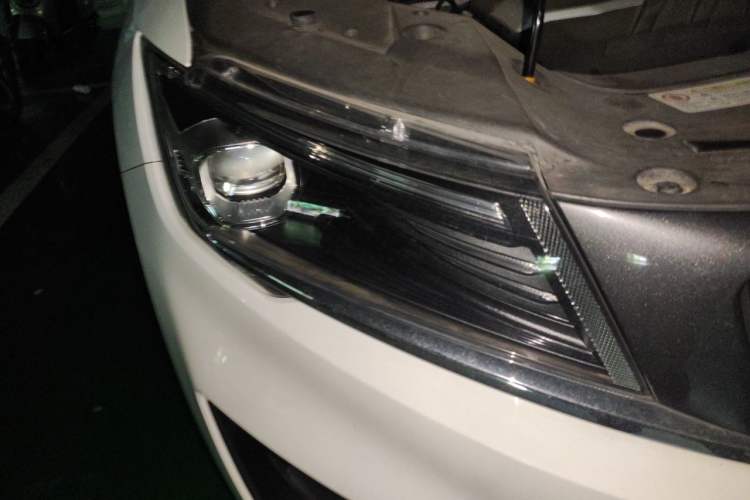 Used Geely Auto Jiajie 2019 1.5TD MHEV DCT Yaoxiang Edition Right Front Headlight