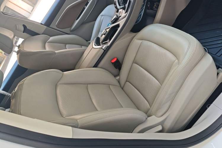 Used Geely Auto Jiajie 2019 1.8TD Automatic Enjoyment Model Right Front Seat