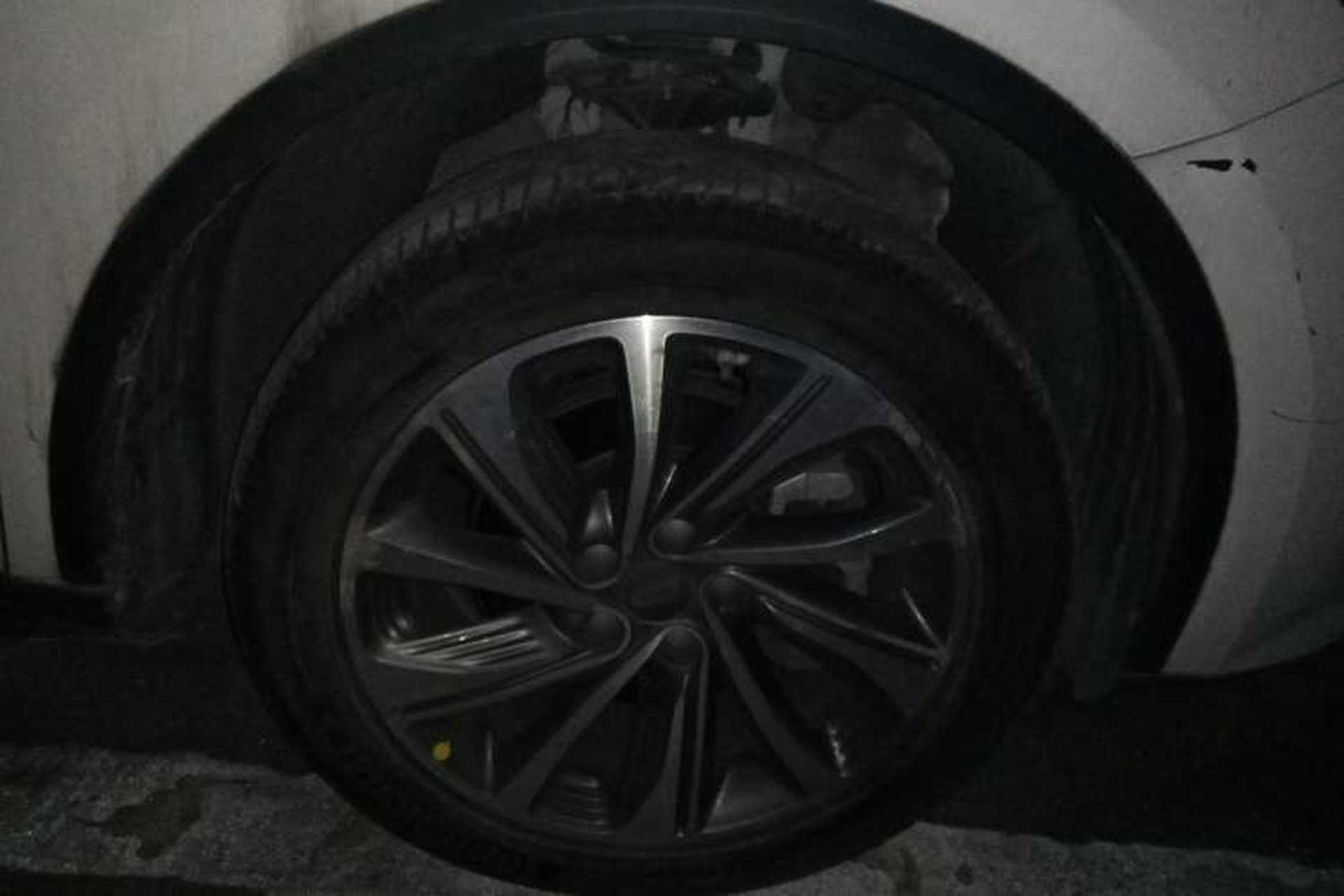 Used Geely Auto Jiajie 2019 1.5TD MHEV DCT Deluxe Edition Right Front Wheel Hub