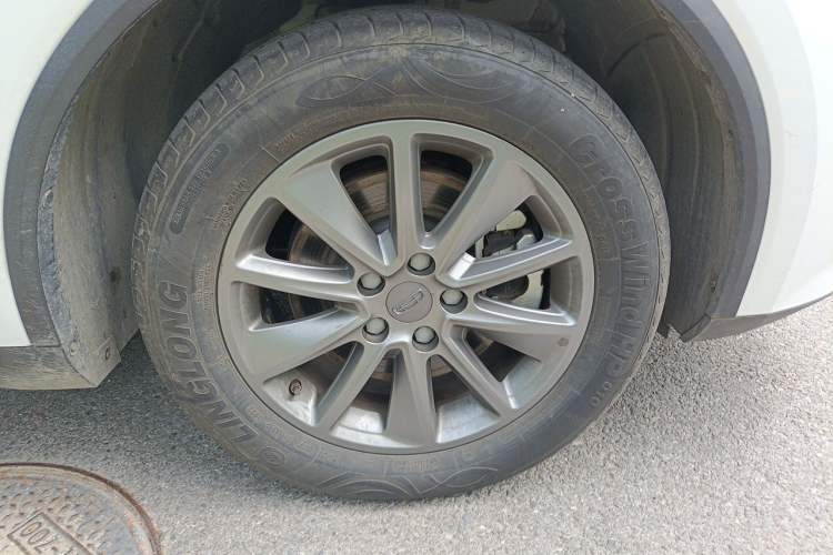 Used Geely Auto Jiajie 2019 1.8TD Automatic Zhaoxiang Model Right Front Wheel Hub