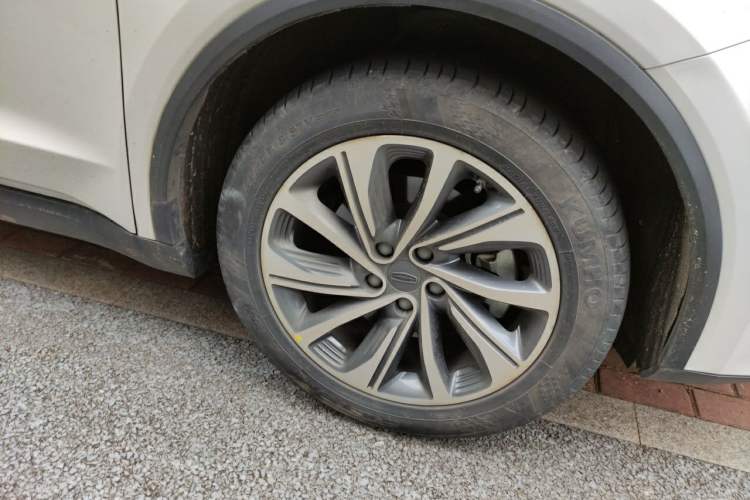 Used Geely Auto Jiajie 2019 1.5TD MHEV DCT Luxury Edition Right Front Wheel Hub