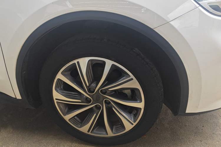 Used Geely Auto Jiajie 2019 1.5TD MHEV DCT Luxury Edition Right Front Wheel Hub