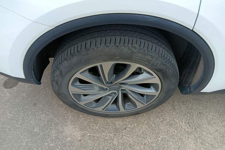 Used Geely Auto Jiajie 2019 1.5TD MHEV DCT Deluxe Edition Right Rear Wheel Hub