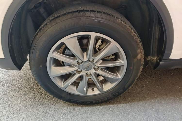 Used Geely Auto Jiajie 2019 1.8TD Automatic Enjoyment Model Right Rear Wheel Hub