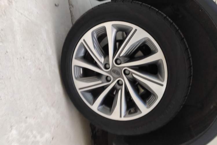 Used Geely Auto Jiajie 2019 1.5TD MHEV DCT Luxury Edition Right Rear Wheel Hub