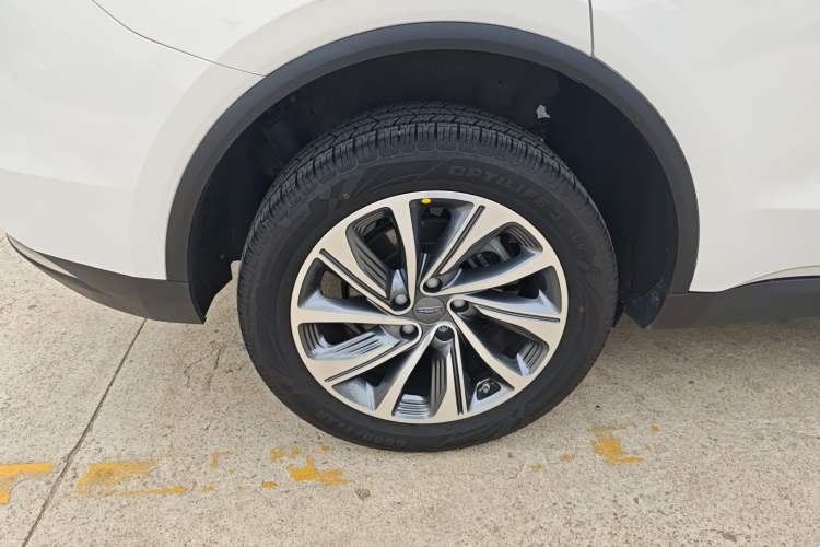Used Geely Auto Jiajie 2019 1.5TD MHEV DCT Deluxe Edition Right Rear Wheel Hub