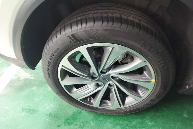 Used Geely Auto Jiajie 2019 1.5TD MHEV DCT Luxury Edition Right Rear Wheel Hub