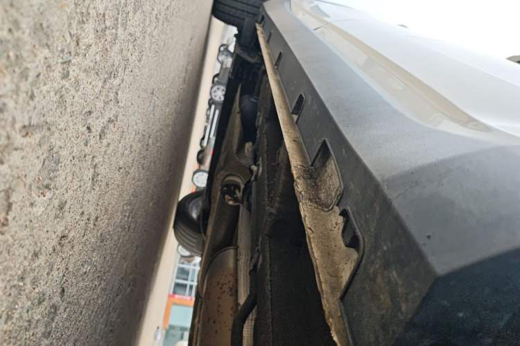 Used Geely Auto Jiajie 2019 1.5TD MHEV DCT Deluxe Edition Right Side Sill