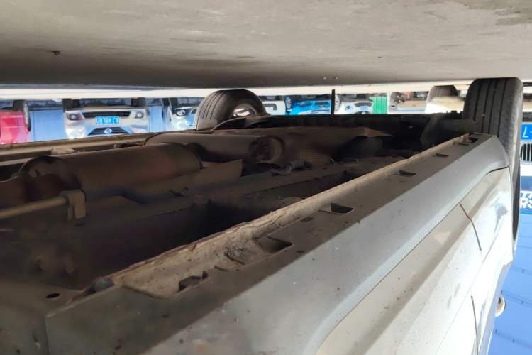 Used Geely Auto Jiajie 2019 1.5TD Manual Comfort Model Right Side Sill