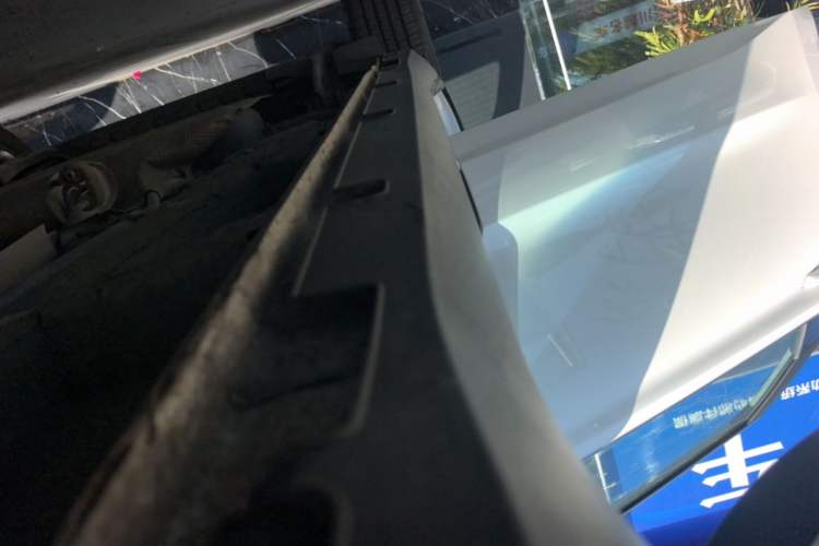 Used Geely Auto Jiajie 2019 1.5TD MHEV DCT Deluxe Edition Right Side Sill