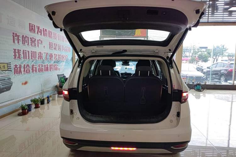 Used Geely Auto Jiajie 2019 1.5TD MHEV DCT Deluxe Edition Trunk