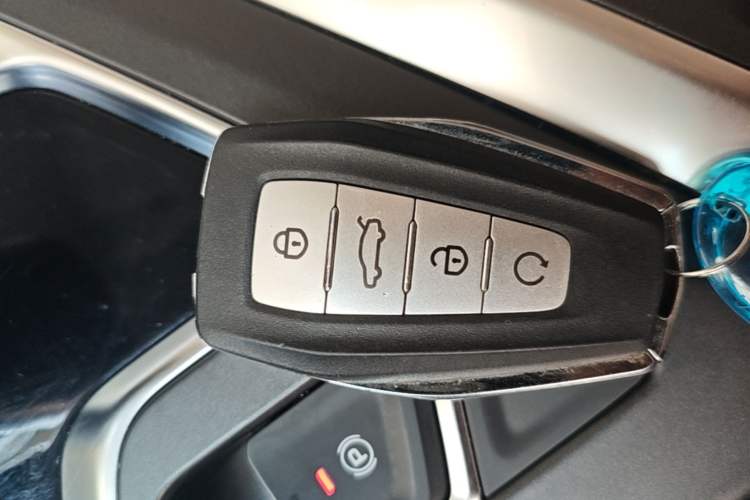 Used Geely Auto Jiajie 2019 1.8TD Automatic Enjoyment Model Vehicle Key