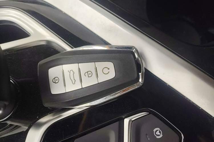 Used Geely Auto Jiajie 2019 1.8TD Automatic Enjoyment Model Vehicle Key