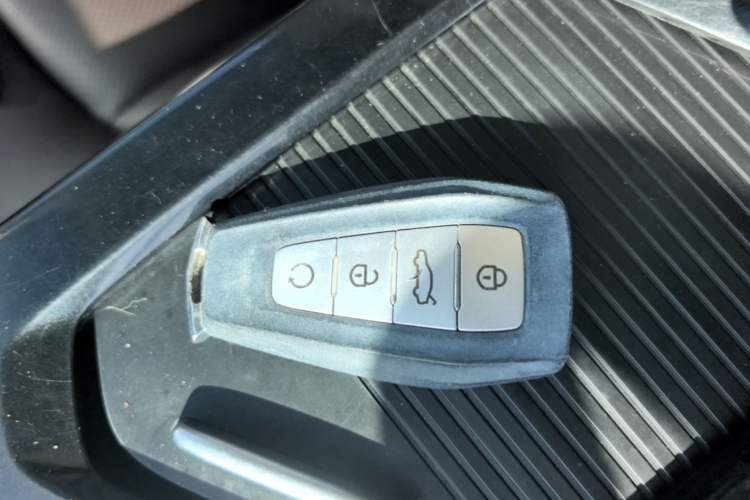 Used Geely Auto Jiajie 2019 1.5TD MHEV DCT Deluxe Edition Vehicle Key