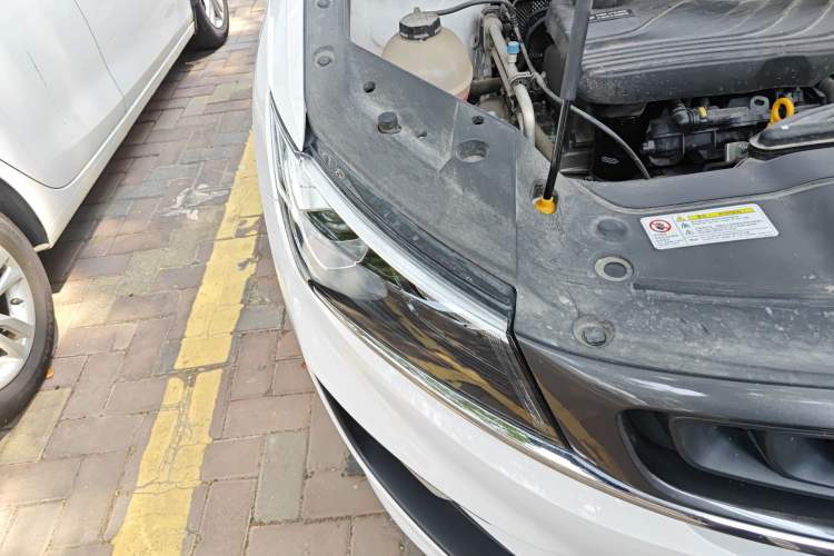 Used Geely Auto Jiajie  Right Front Headlight