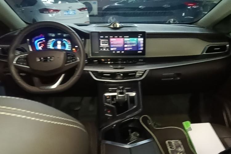 Used Geely Auto Jiajie 2021 Zhiqing 1.5TD DCT Luxury Model Center Console