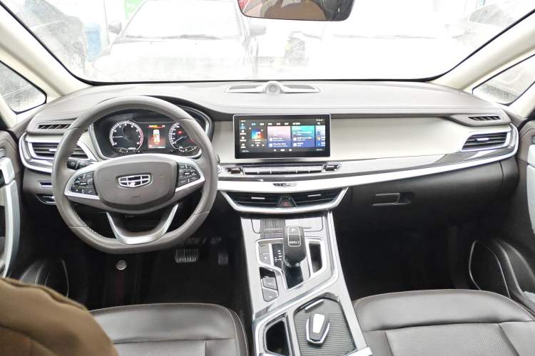 Used Geely Auto Jiajie 2021 1.8TD DCT Comfort Model Center Console