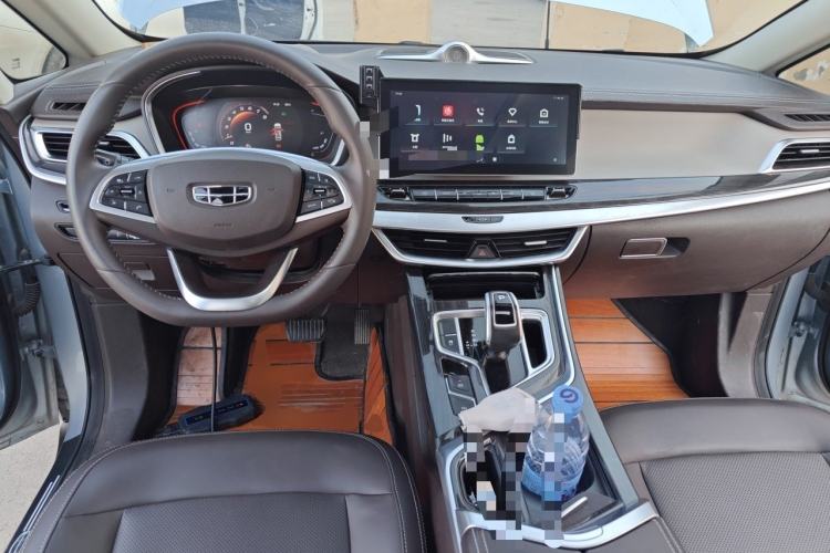 Used Geely Auto Jiajie 2021 1.8TD DCT Luxury Model Center Console