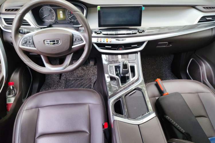 Used Geely Auto Jiajie 2021 1.8TD DCT Comfort Model Center Console