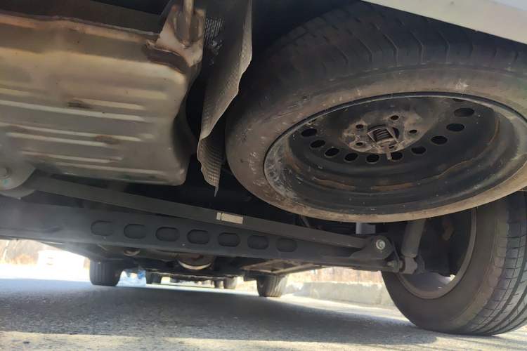 Used Geely Auto Jiajie 2021 1.8TD DCT Comfort Model Chassis Rear