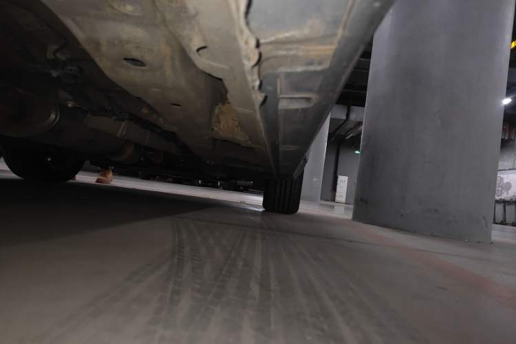 Used Geely Auto Jiajie 2021 1.8TD DCT Comfort Model Chassis Rear Right