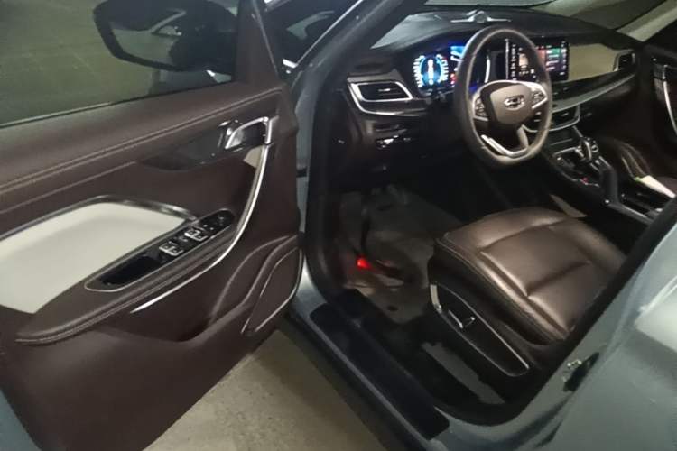 Used Geely Auto Jiajie 2021 Zhiqing 1.5TD DCT Luxury Model Driver Seat