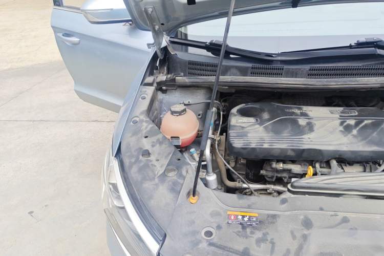 Used Geely Auto Jiajie 2021 1.8TD DCT Luxury Model Engine Bay Right