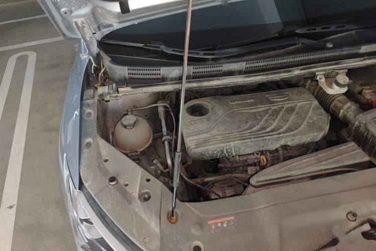 Used Geely Auto Jiajie 2021 1.8TD DCT Comfort Model Engine Bay Right