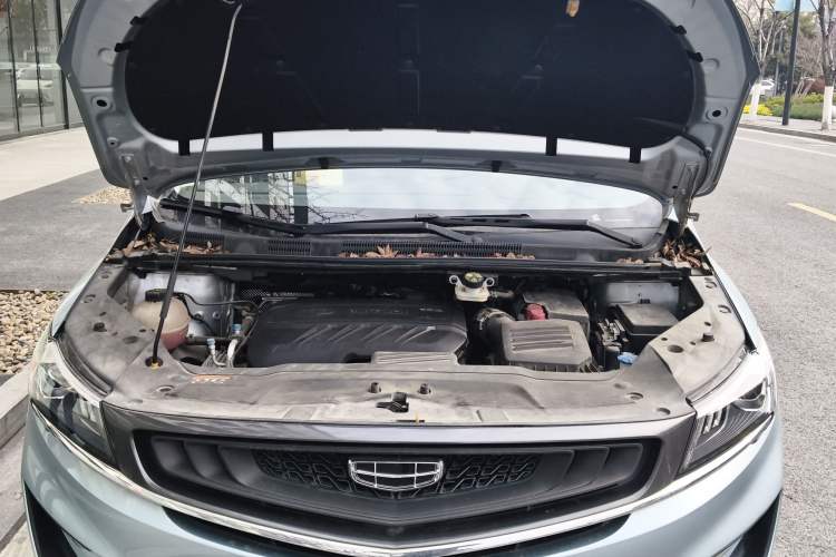 Used Geely Auto Jiajie 2021 Zhiqing 1.5TD DCT Luxury Model Engine Bay
