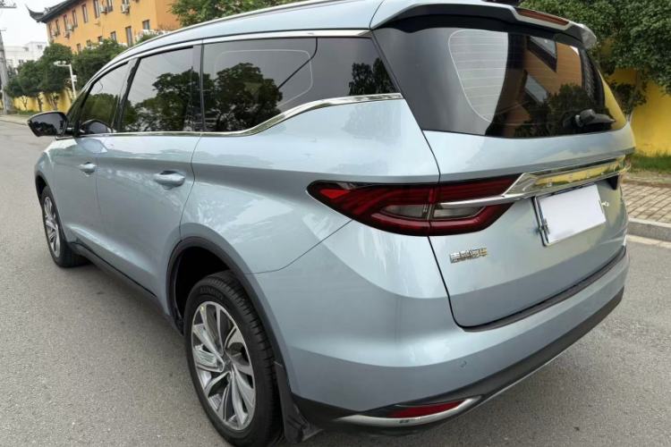 Used Geely Auto Jiajie 2021 Zhiqing 1.5TD DCT Luxury Model Exterior 3