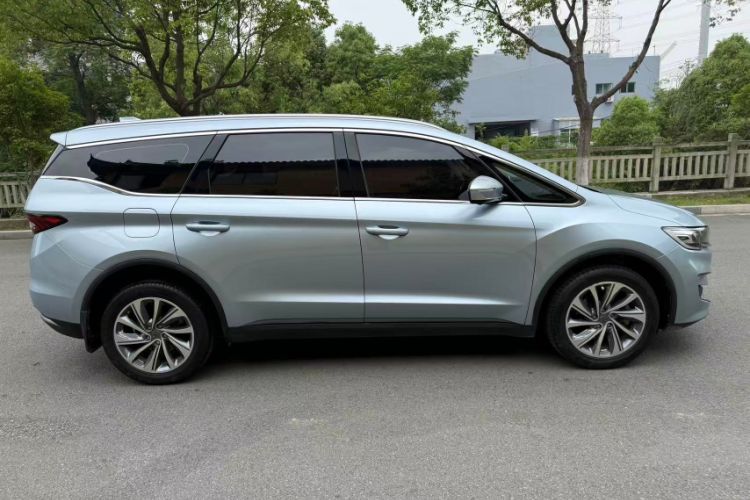 Used Geely Auto Jiajie 2021 Zhiqing 1.5TD DCT Luxury Model Exterior 4