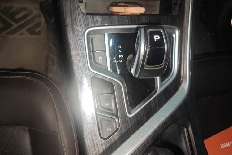 Used Geely Auto Jiajie 2021 1.8TD DCT Comfort Model Gear Lever