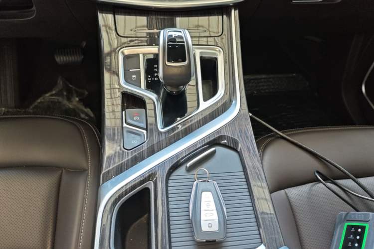Used Geely Auto Jiajie 2021 1.8TD DCT Comfort Model Gear Lever