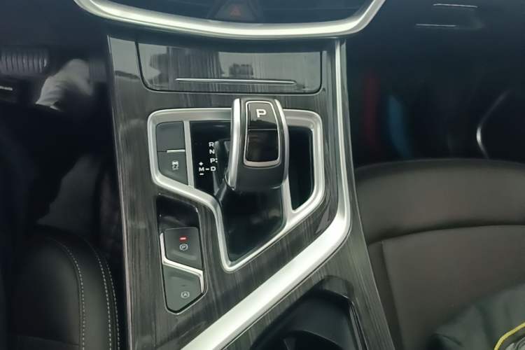 Used Geely Auto Jiajie 2021 1.8TD DCT Luxury Model Gear Lever