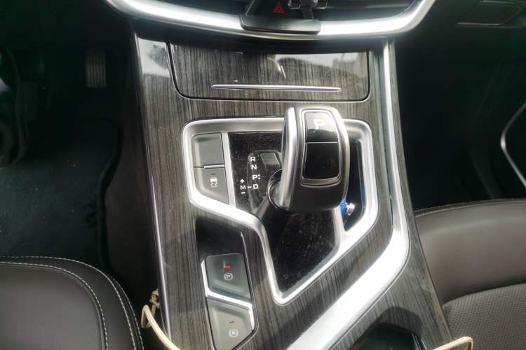Used Geely Auto Jiajie 2021 1.8TD DCT Luxury Model Gear Lever