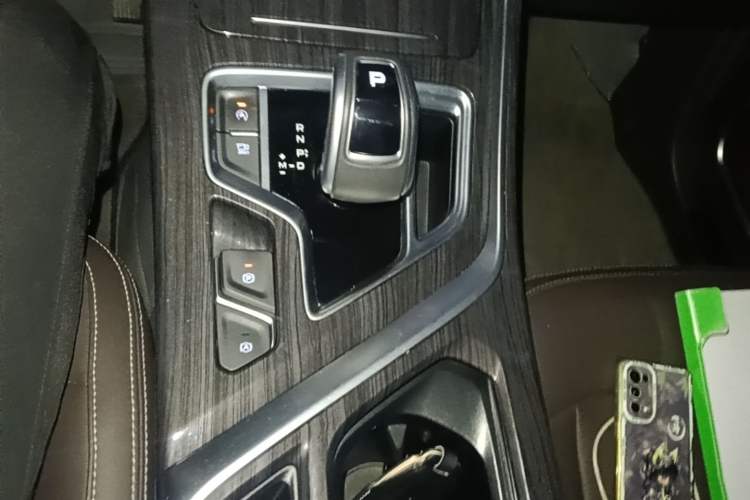 Used Geely Auto Jiajie 2021 Zhiqing 1.5TD DCT Luxury Model Gear Lever