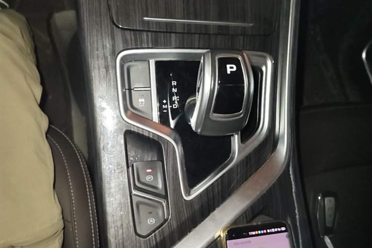 Used Geely Auto Jiajie 2021 1.8TD DCT Comfort Model Gear Lever