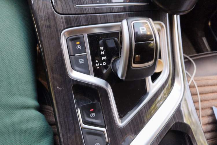 Used Geely Auto Jiajie 2021 Zhiqing 1.5TD DCT Luxury Model Gear Lever