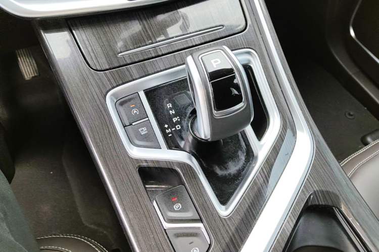 Used Geely Auto Jiajie 2021 Zhiqing 1.5TD DCT Luxury Model Gear Lever