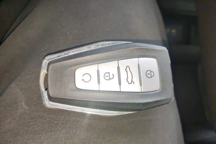 Used Geely Auto Jiajie 2021 1.8TD DCT Luxury Model Interior 1