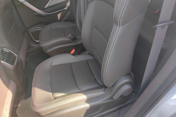 Used Geely Auto Jiajie 2021 1.8TD DCT Luxury Model Interior 4