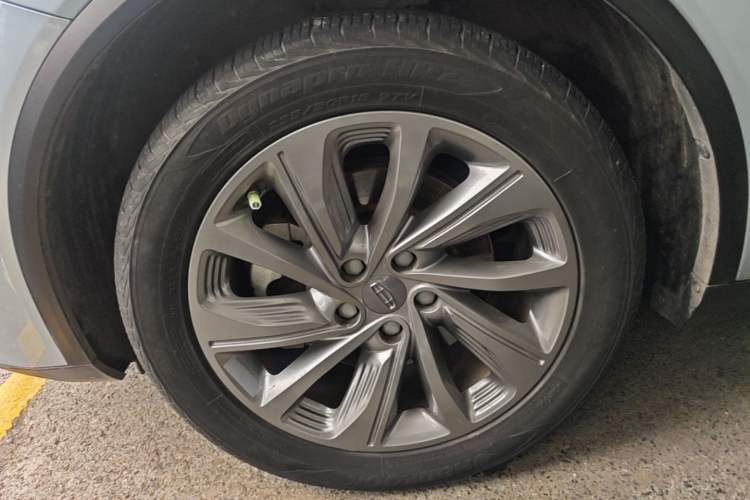 Used Geely Auto Jiajie 2021 1.8TD DCT Luxury Model Left Front Wheel Hub