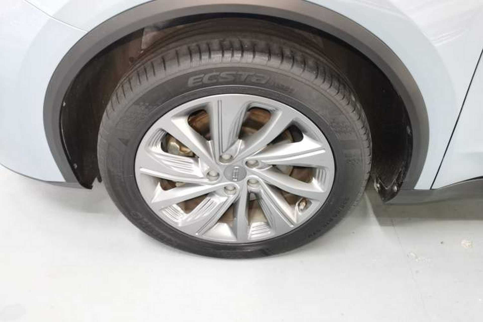 Used Geely Auto Jiajie 2021 1.8TD DCT Luxury Model Left Front Wheel Hub