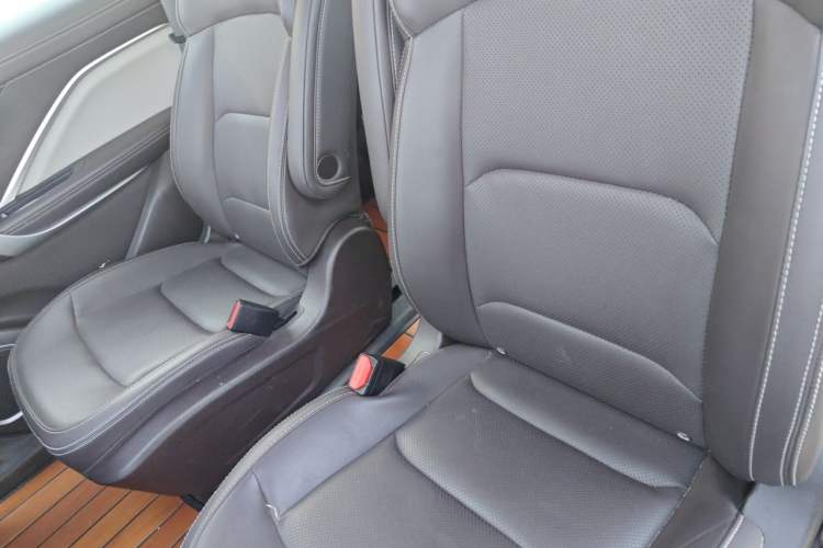 Used Geely Auto Jiajie 2021 1.8TD DCT Luxury Model Left Rear Seat